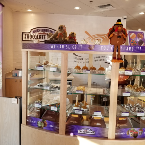 U-swirl - New Project 2025 05 15T154923.812 Contemporary interior design with open floor plan