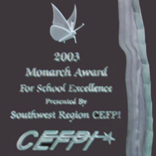 Flexible hot-desking area with clean aesthetics